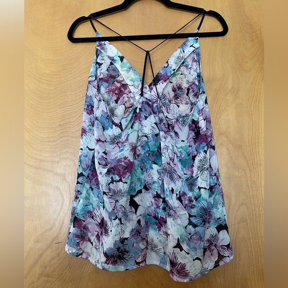 Lyke Mynded floral chiffon strappy top - Picture 6 of 7